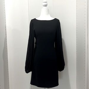 Color:Black   Size: W,4